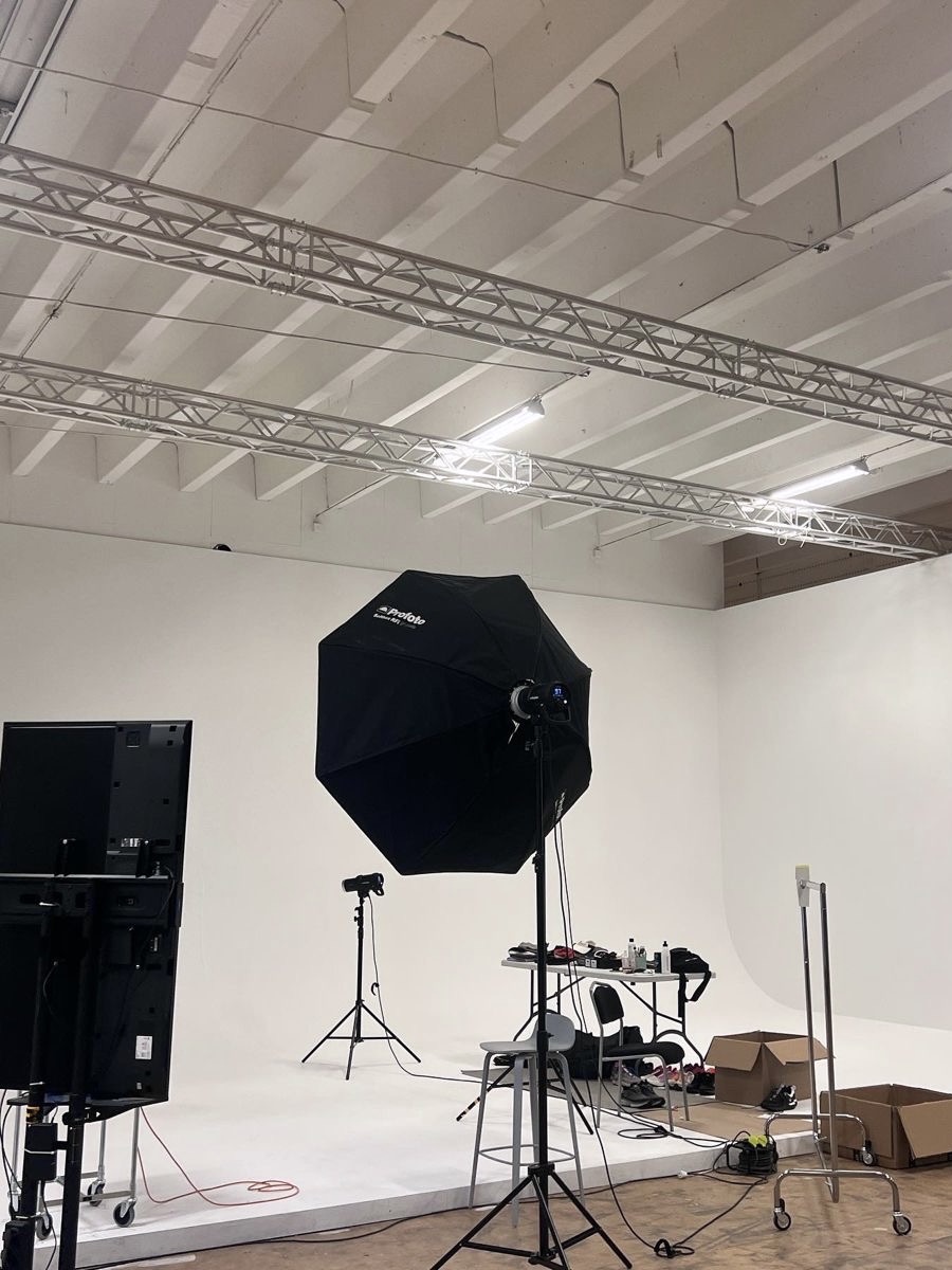 Studio profesional pregătit pentru producție video